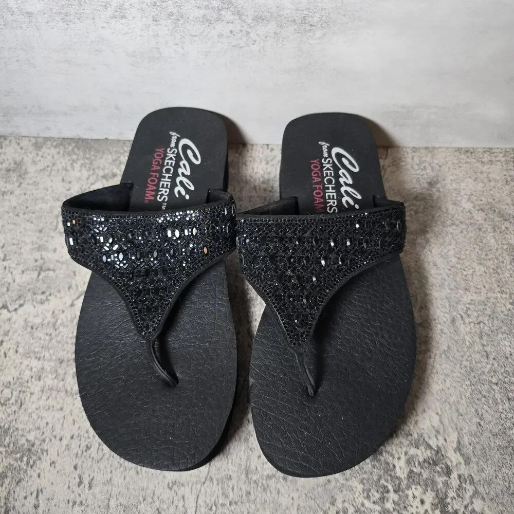Skechers Women's Cali Vinyasa Flow Black Wedge Sandals - Size 9.5 Glitter